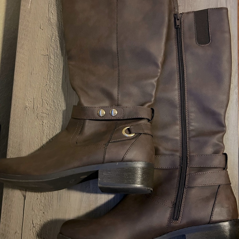 Arizona Cuala" Brown Knee High Wide Calf Riding Boot